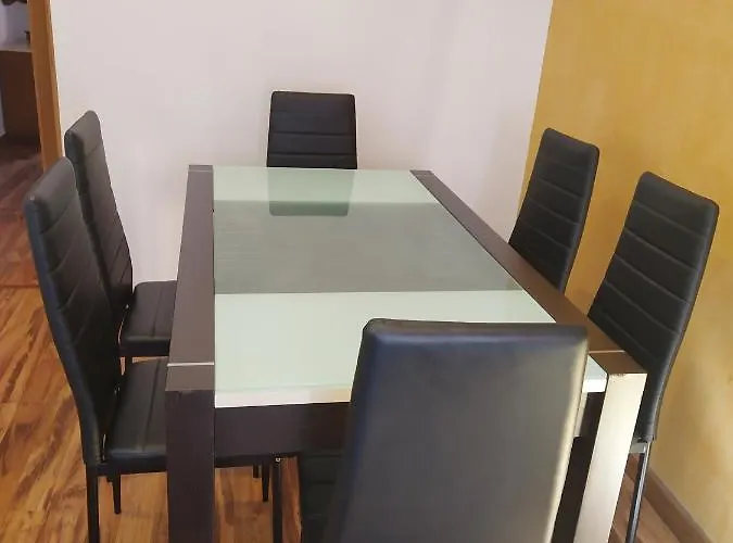 Homelunead En Centro Al Lado De La Playa